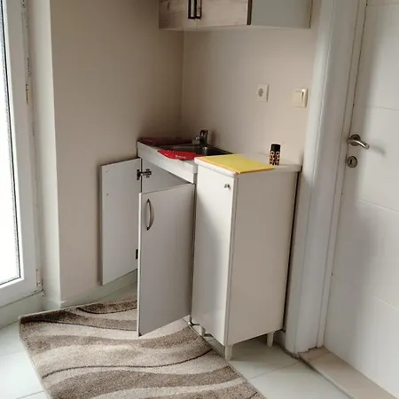 Garsonjera 35 Kvm * Zarkovo